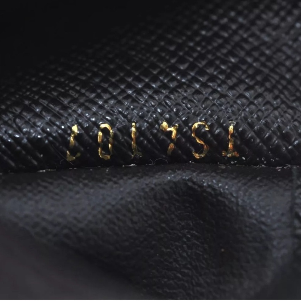 Auth Louis Vuitton Kabuki Monogram Multicles 4 Four Hooks Key Case. COLLECTORS🔥 - Picture 13 of 16